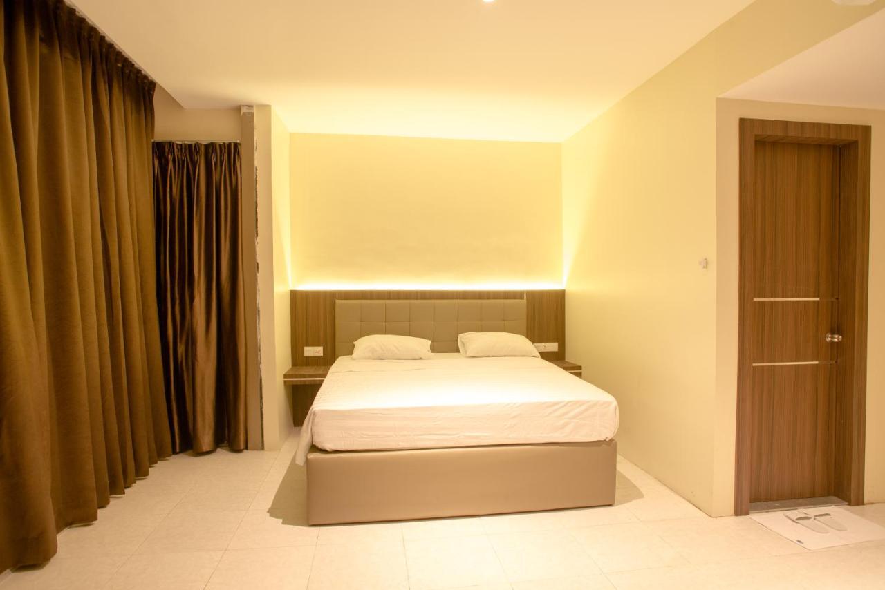 Ak Hotel Nagoya Hill Batam المظهر الخارجي الصورة