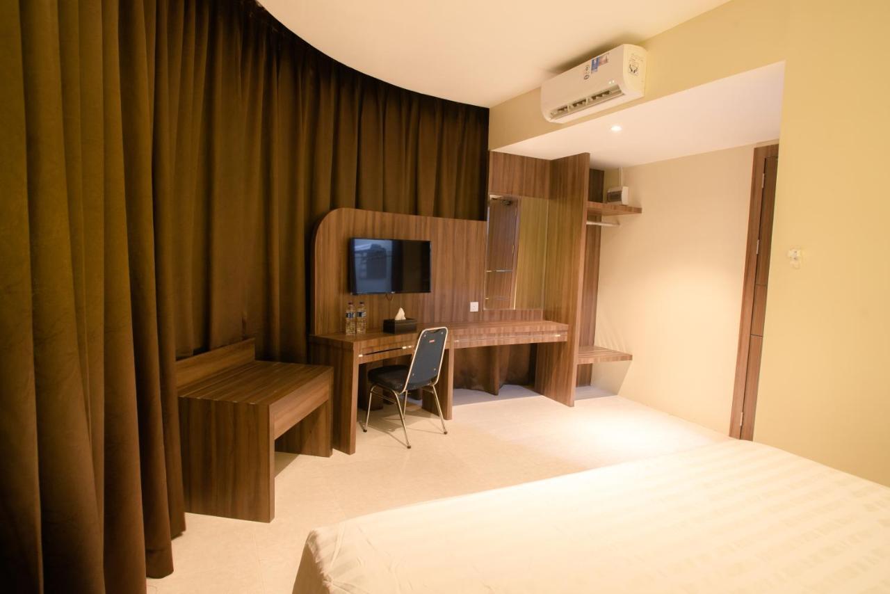 Ak Hotel Nagoya Hill Batam المظهر الخارجي الصورة
